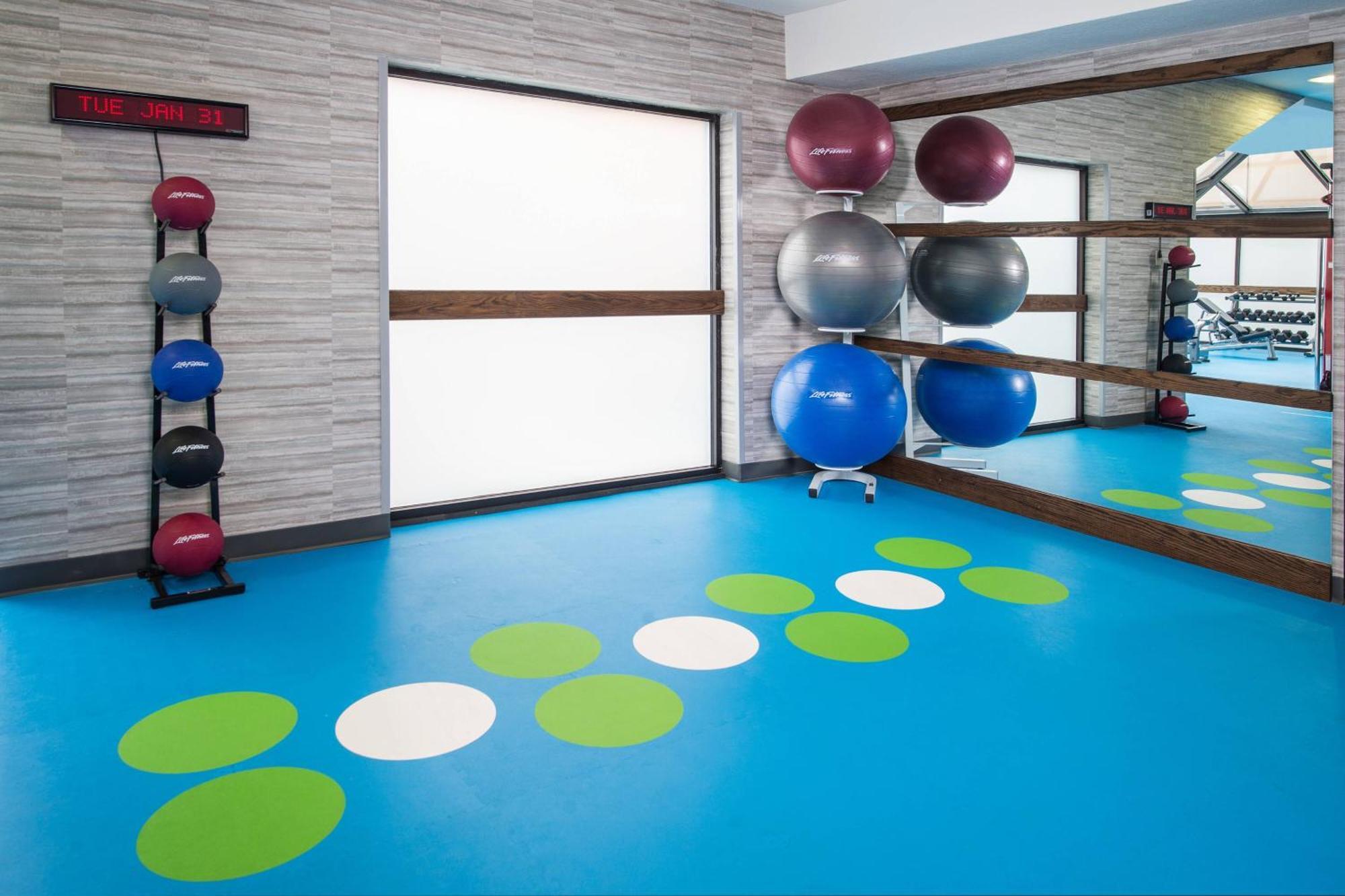 Courtyard By Marriott Silver Spring North/White Oak Luaran gambar